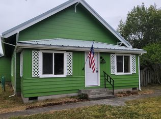 54289 Arago Fishtrap Rd, Myrtle Point, OR 97458