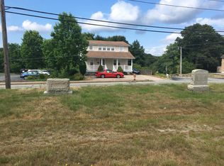 3475 Post Rd, Warwick, RI 02886