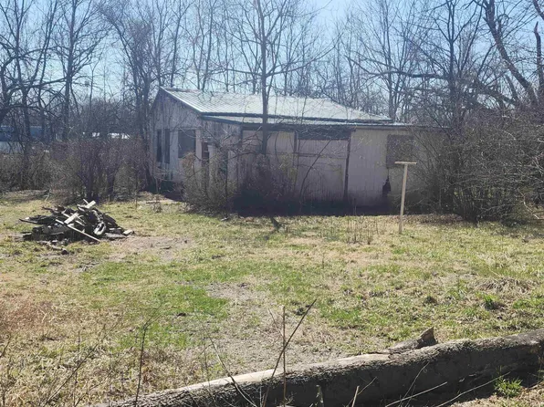 1481 Holland St, Logansport, IN 46947