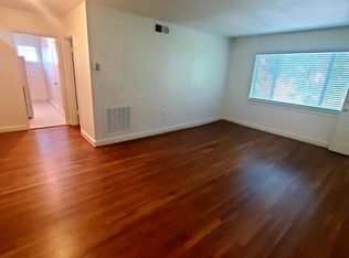 1930 Elizabeth Ave APT 3, Winston Salem, NC 27103