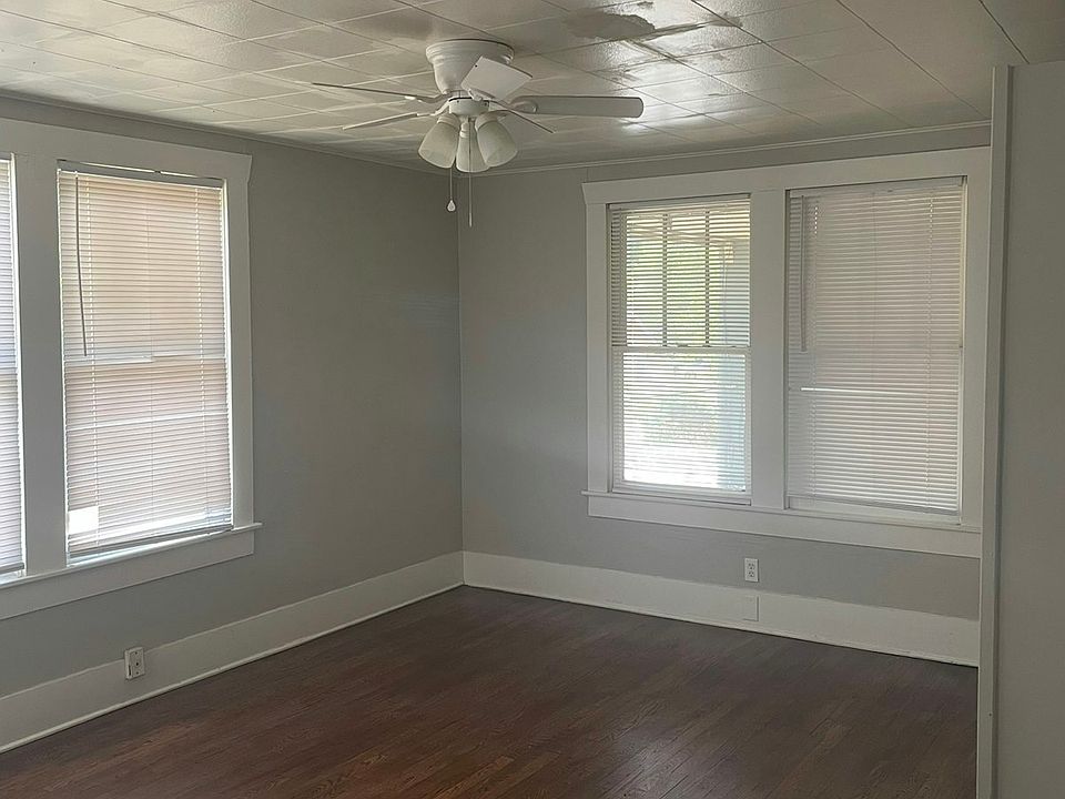Bedroom Entry view