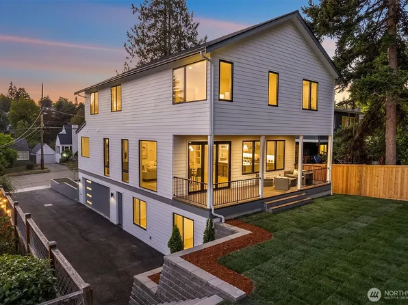 6214 40th Avenue NE, Seattle, WA 98115