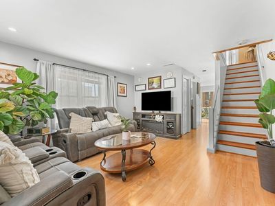 948 Broadway APT 13, Chelsea, MA, 02150