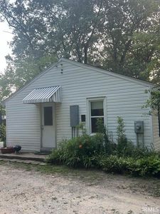 11335 E 400n Rte N, Grovertown, IN, 46531