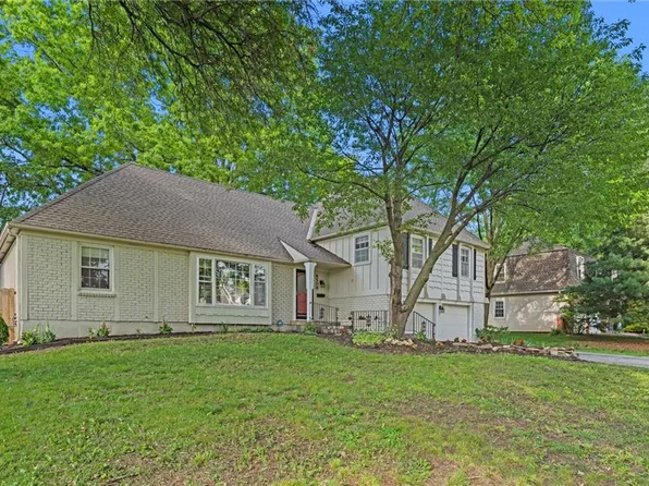 4508 W 91st St, Prairie Village, KS 66207