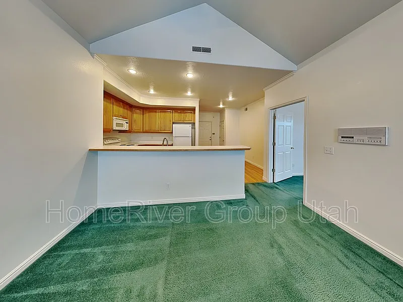 2 bed, 2.0 bath, 1165 sqft, $1,250 — Photo 3