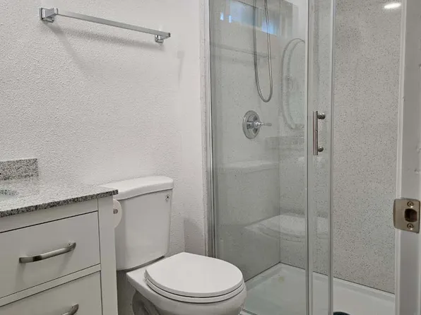 4041 Red Bluff St, Shasta Lake, CA 96019