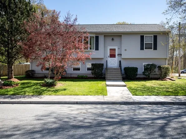 707 Valentine St, Fall River, MA 02720