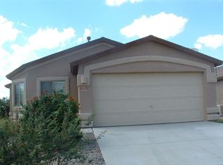 8445 W Benidorm Loop, Tucson, AZ 85757