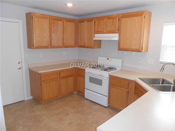 2nd image of 3708 Dustin Lee St