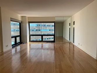 Rented by iAdvise Real Estate LLC