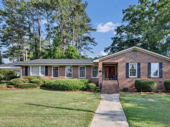 1605 Circle Dr, Newberry, SC 29108