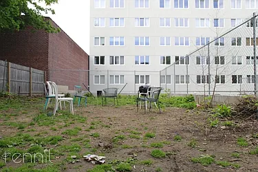 Rented by Rennit Inc.