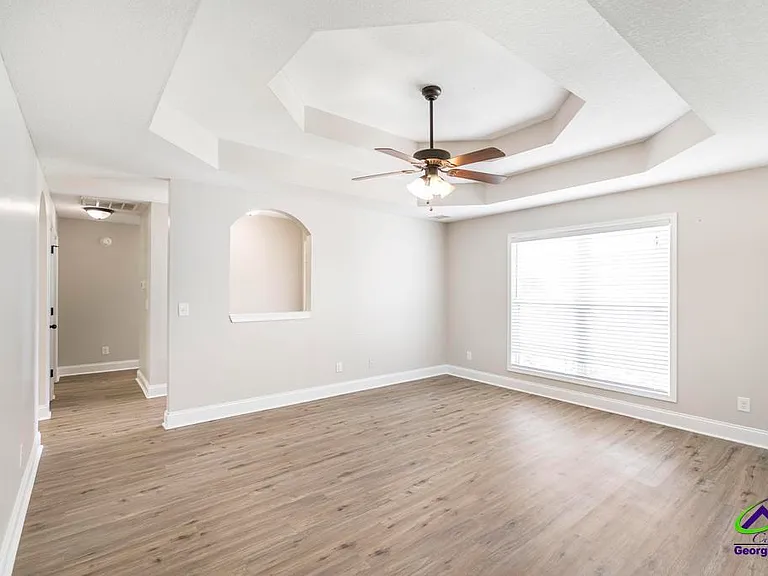 510 Leisure Lake Dr — Photo 11