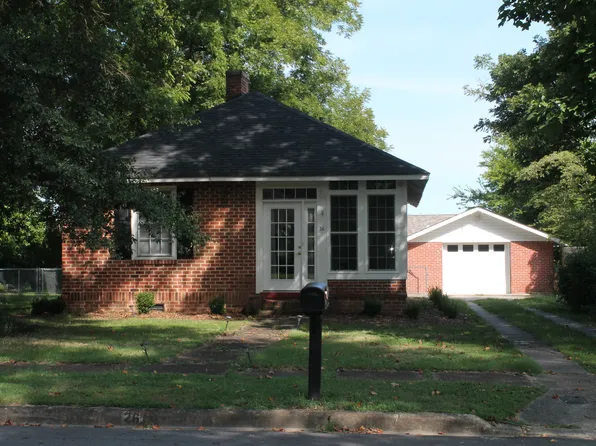 26 Ash St NE, Rome, GA 30161