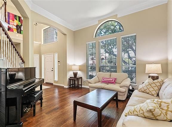 5th image of 4716 De Grey Ln