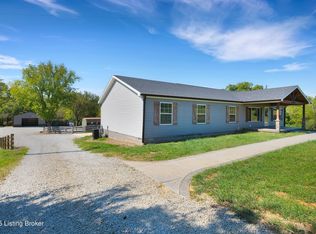 917 Vaughn Rd, Coxs Creek, KY 40013