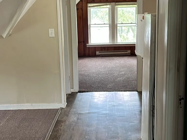 822 W Main St — Photo 1