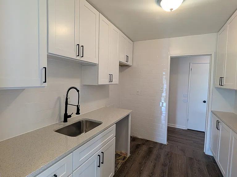 7232 Donnell Pl #D7 — Photo 7