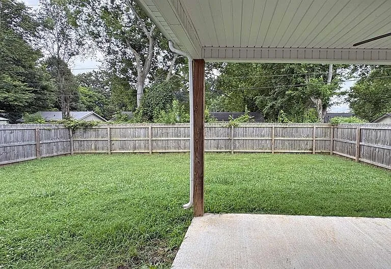 220 King Rd — Photo 25