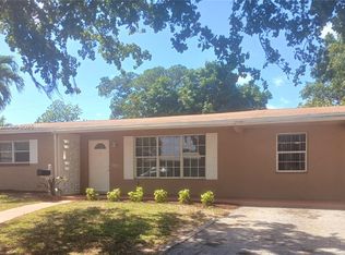 6464 Johnson St, Hollywood, FL 33024