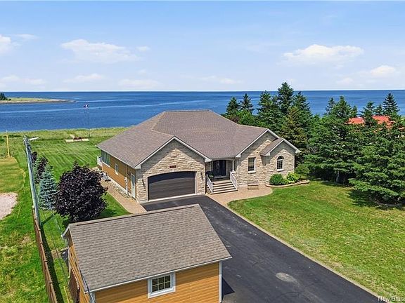 3rd image of 51 Bayshore Dr