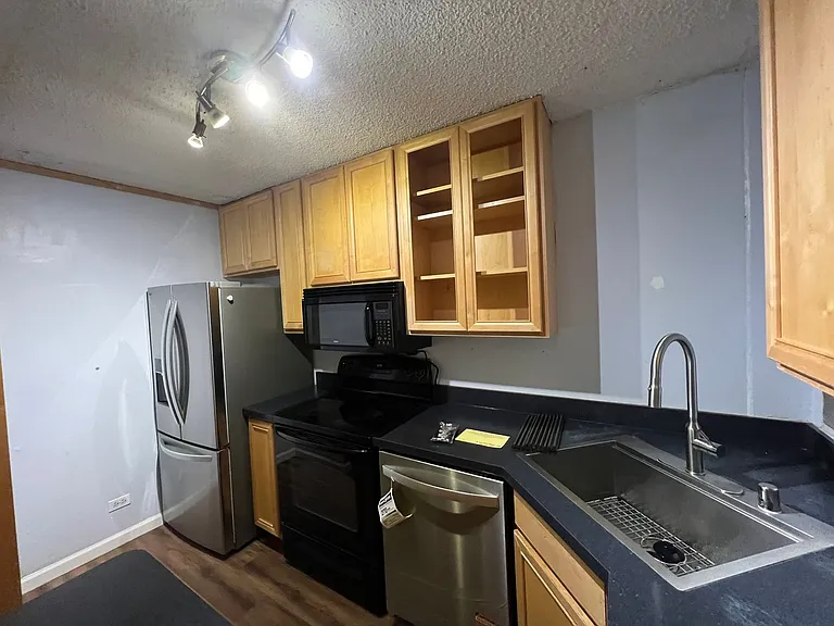 1400 Pensacola St #706 — Photo 19