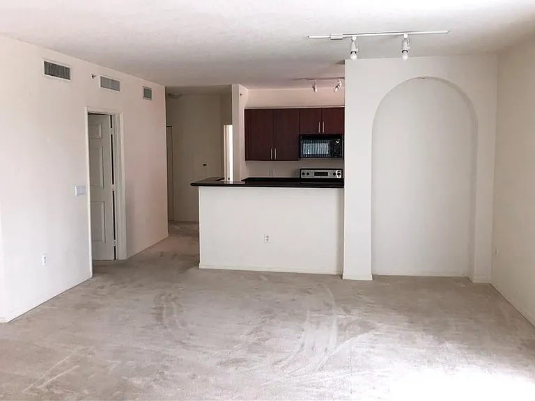 2421 NE 65th St #205 — Photo 2