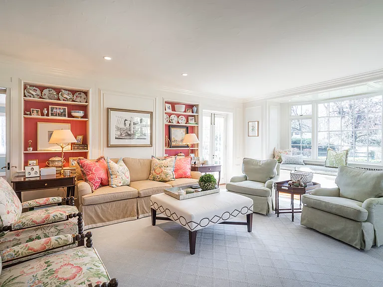 601 Harriton Rd — Photo 21
