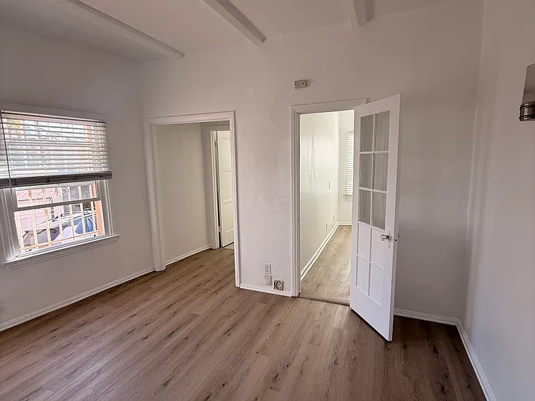 1025 S Orange Dr #107 — Photo 4