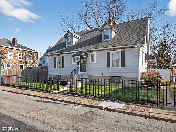 4th image of 7405 Cedar Ln