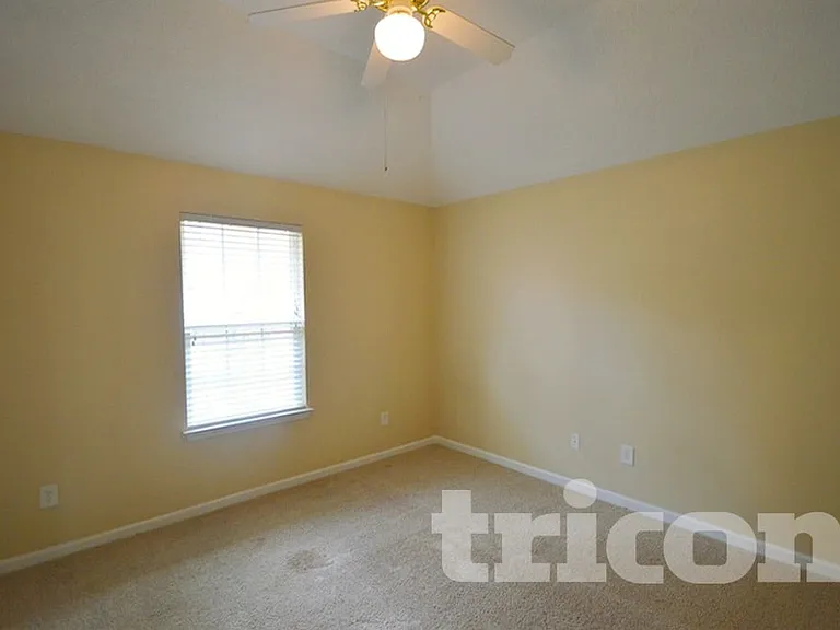 3568 Forest Downs Cv — Photo 5