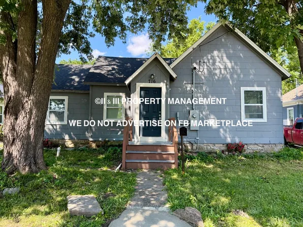 716 10th St, Osawatomie, KS 66064