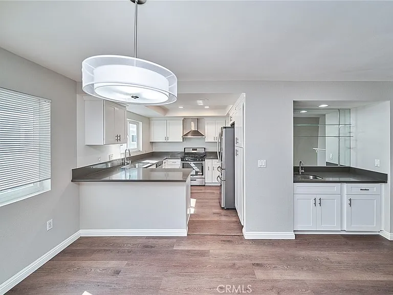 21901 Moneta Ave #10 — Photo 14