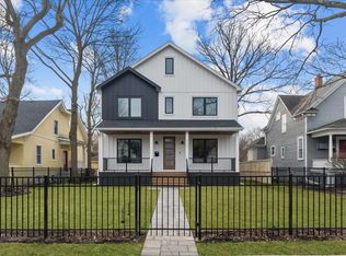 1535 Lake Ave, Wilmette, IL
