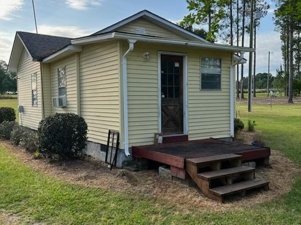 1122 Ty Ty Sparks Rd