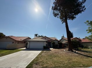 5300 Shadow Stone St, Bakersfield, CA 93313