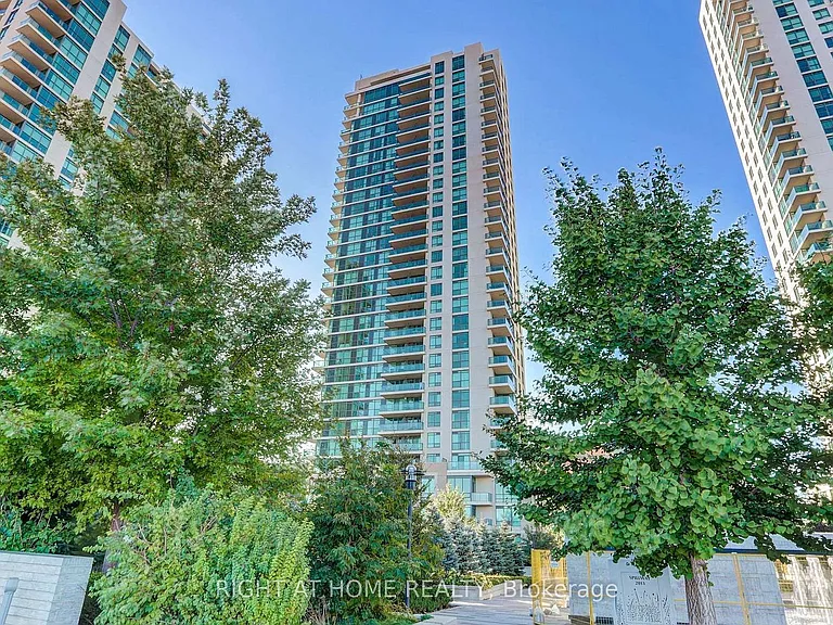 215 Sherway Gardens Rd #Penthouse 101 — Photo 2