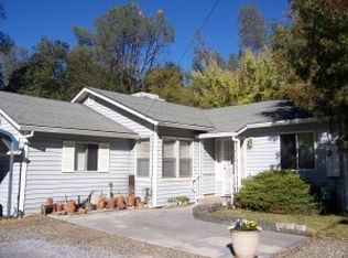 1972 Jewell Ln, Redding, CA 96001