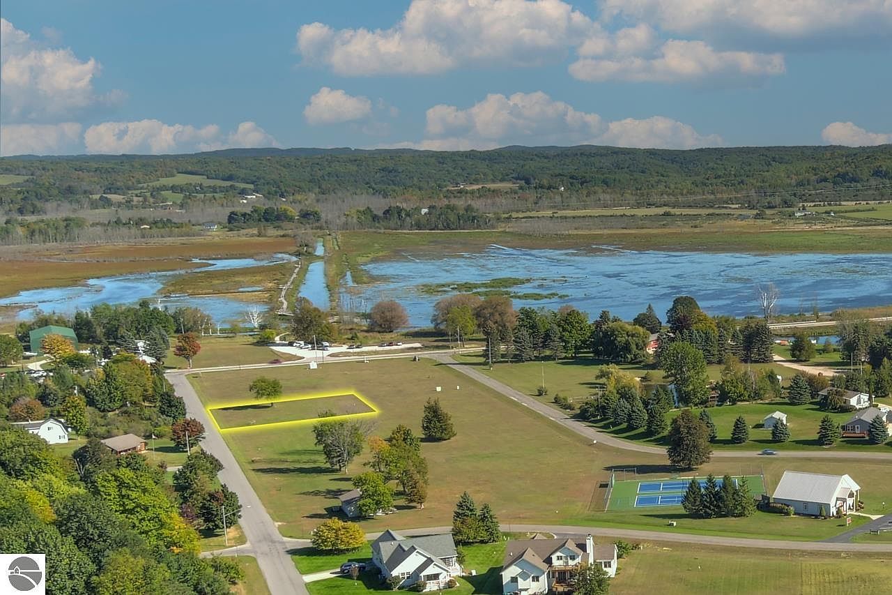 0 State St, Arcadia, MI 49613 MLS 1910693 Zillow