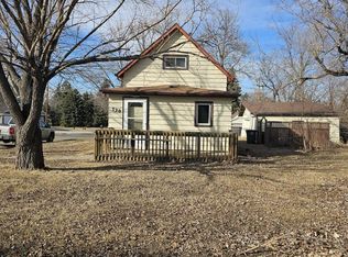 320 Louise Ave, Wilton, ND 58579