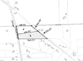 8420 Plank Rd, Montville, OH 44064