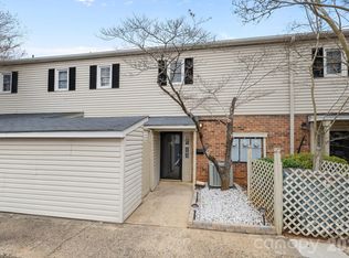 5943 Quail Hollow Rd APT B, Charlotte, NC