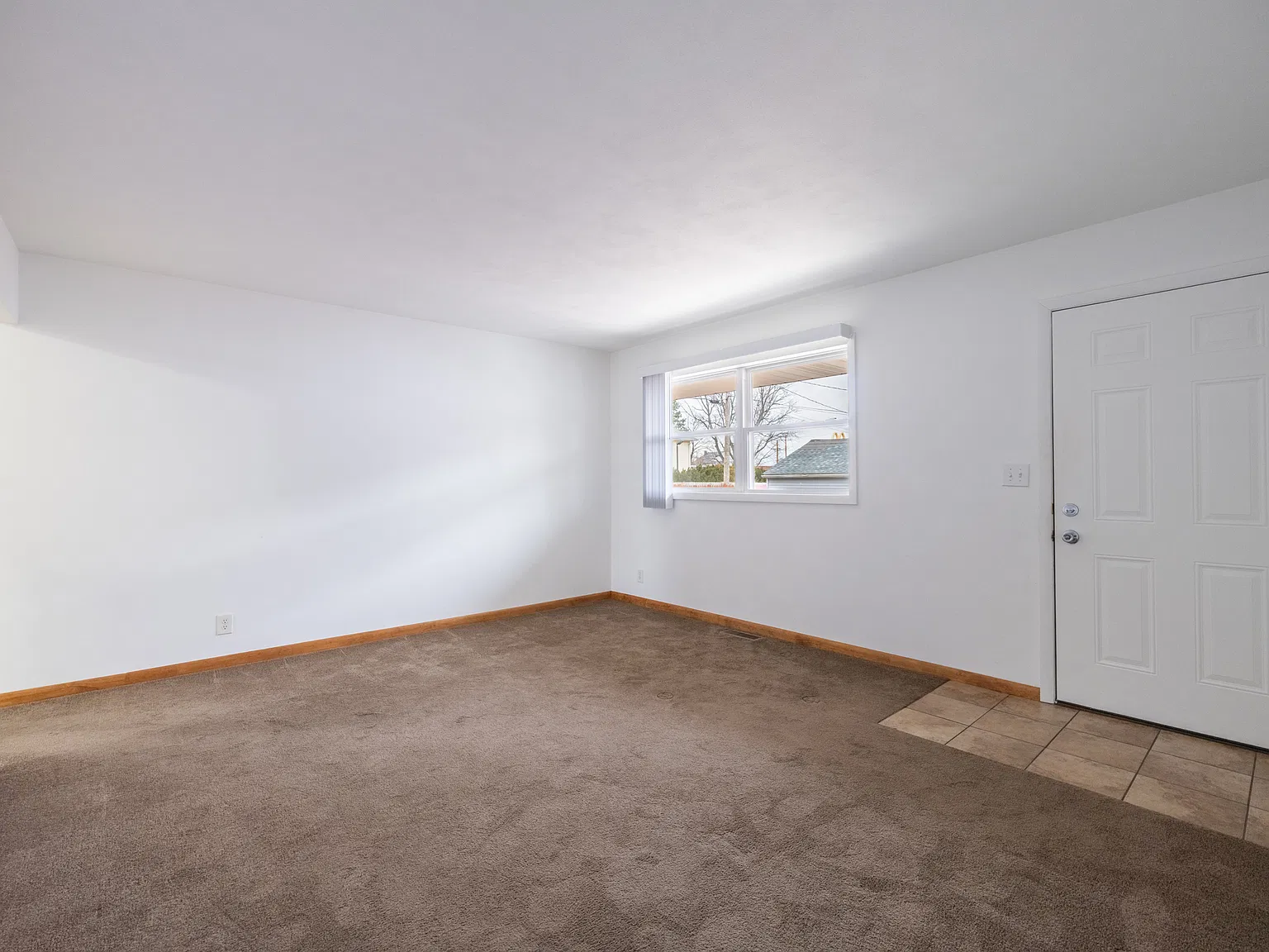 2 bed, 875 sqft, $875 — Photo 2