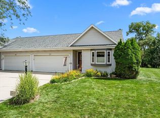 1421 Vogt Dr, West Bend, WI 53095
