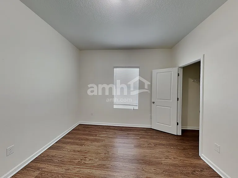 8714 Layalie Way — Photo 21