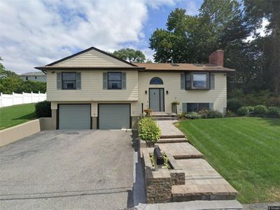 17 Tremont St, North Providence, RI, 02904