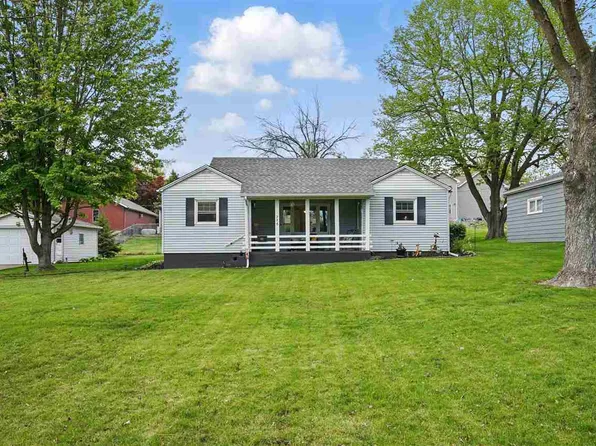 728 W Washington Blvd, Washington, IA 52353
