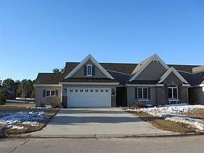 1st image of 689 Lake Forest Cir
