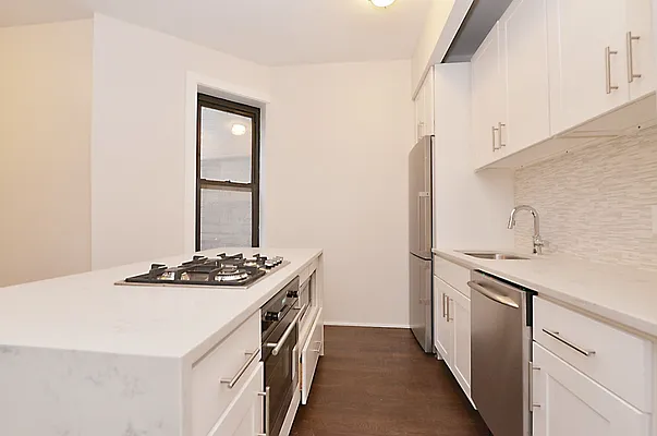 Rented by Compass | media 32